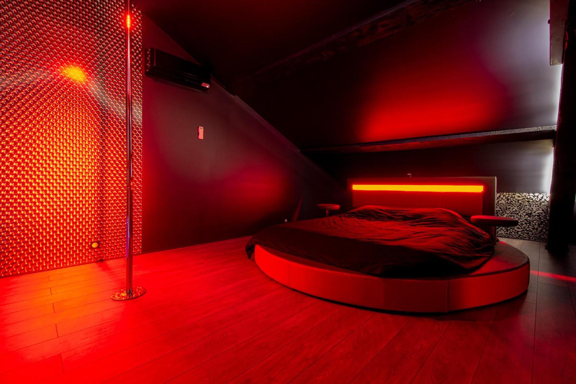 Espace Evasions Loft Love Love Room Toulouse Bagian luar foto